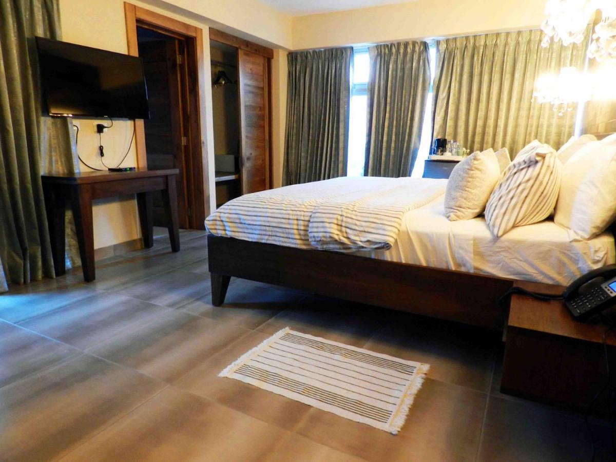Mon Hotel Boutique Constanza Kültér fotó